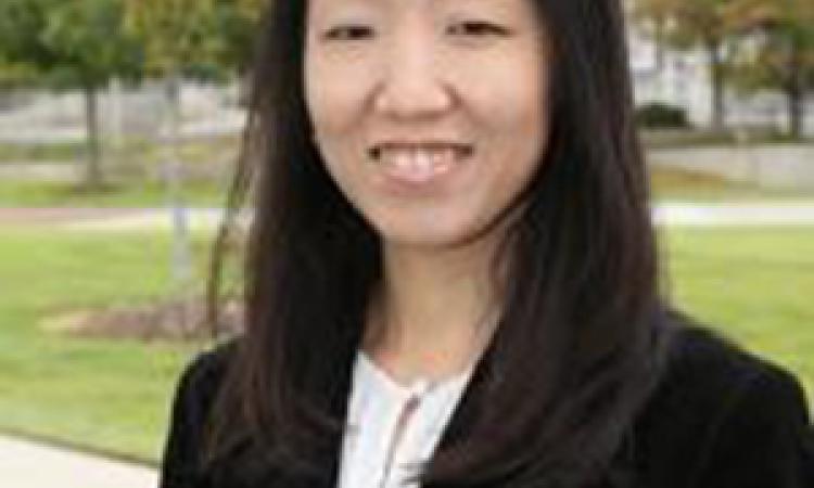 Yuhang Hu
